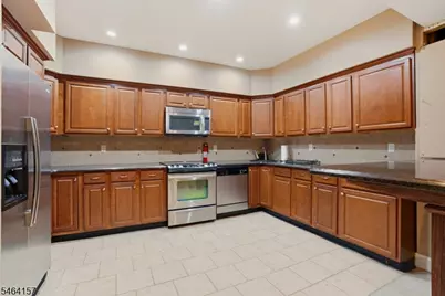 1 Dimmig Ct, Upper Saddle River, NJ 07458 - Photo 15