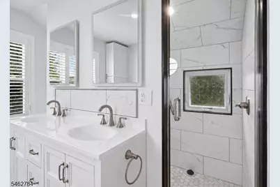 35 Clinton St, Bloomfield, NJ 07003 - Photo 27