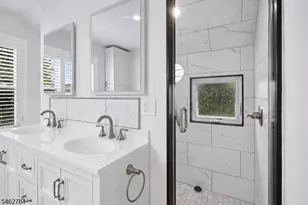 35 Clinton St, Bloomfield, NJ 07003 - Photo 27