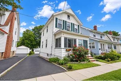 35 Clinton St, Bloomfield, NJ 07003 - Photo 3