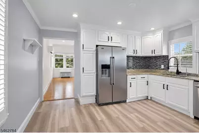 35 Clinton St, Bloomfield, NJ 07003 - Photo 17