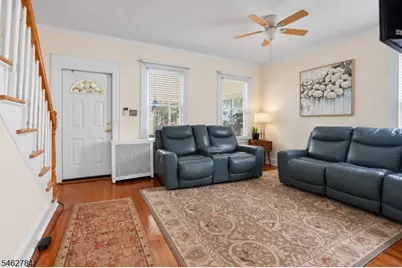 35 Clinton St, Bloomfield, NJ 07003 - Photo 7