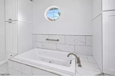 35 Clinton St, Bloomfield, NJ 07003 - Photo 25