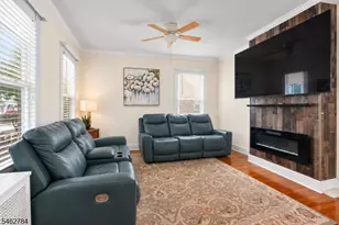 35 Clinton St, Bloomfield, NJ 07003 - Photo 9