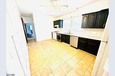 10-14 Noll Pl #1, Newark, NJ 07106 - Photo 9