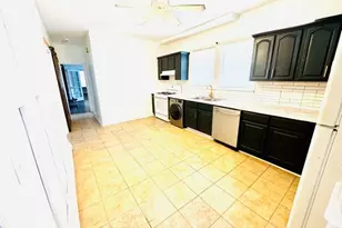 10-14 Noll Pl, Newark, NJ 07106 - Photo 9