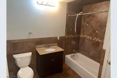 91 Royal Ave #1R, Hawthorne, NJ 07506 - Photo 5