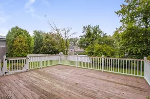23 Briar Hills Cir, Springfield, NJ 07081 - Photo 17