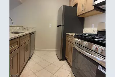 65 E Milton Avenue #G, Rahway, NJ 07065 - Photo 5