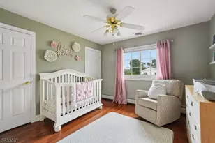 22 Allen Dr, Wayne, NJ 07470 - Photo 17