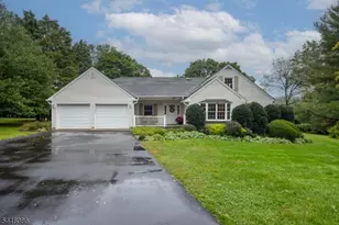 44 Hughes Ln, Watchung, NJ 07069 - Photo 1
