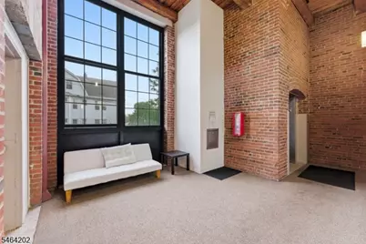 366-382 Trenton Ave #2E, Paterson, NJ 07503 - Photo 3