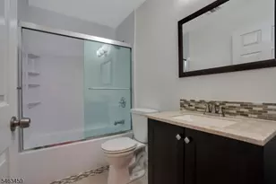 1606 Windsor Ct, Denville, NJ 07834 - Photo 15