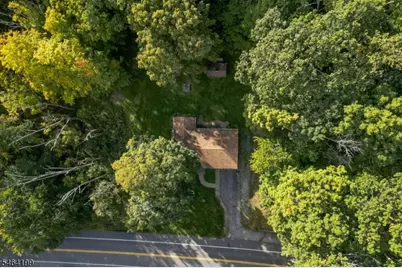 52 Lounsberry Hollow Rd, Vernon, NJ 07461 - Photo 45