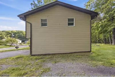 52 Lounsberry Hollow Rd, Vernon, NJ 07461 - Photo 35