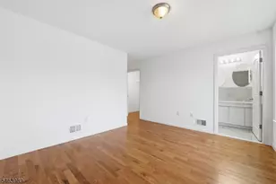 97 N 6th St, Newark, NJ 07107 - Photo 13