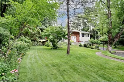 6 Cooper Dr, Wanaque, NJ 07465 - Photo 33