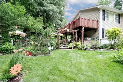 6 Cooper Dr, Wanaque, NJ 07465 - Photo 35
