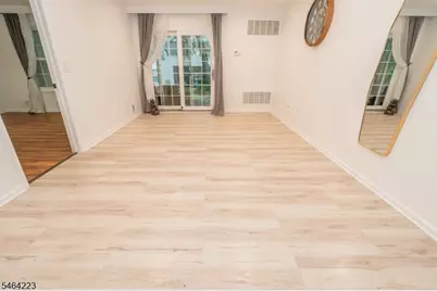 172 Potomac Dr, Bernards Township, NJ 07920 - Photo 13