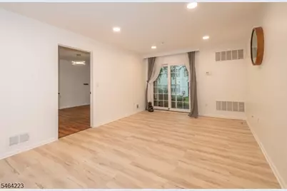 172 Potomac Dr, Bernards Township, NJ 07920 - Photo 11