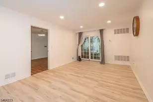 172 Potomac Dr, Bernards Township, NJ 07920 - Photo 11