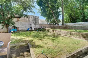 39 Hillman St, Paterson, NJ 07522 - Photo 25