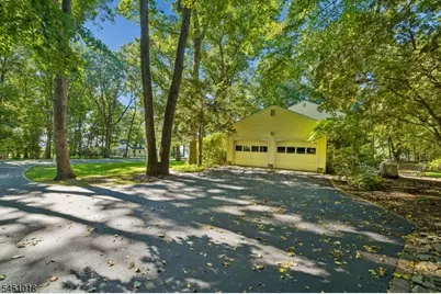 21 Long Ridge Rd, Parsippany, NJ 07869 - Photo 29