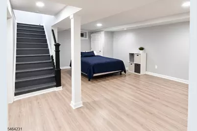 538 Cicilia Pl, Scotch Plains Township, NJ 07076 - Photo 11