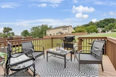 23 Wellington Ct, Sayreville, NJ 08872 - Photo 15