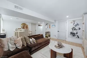 11 Marquette Rd, Montclair, NJ 07043 - Photo 35