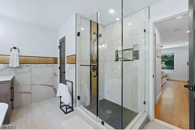 11 Marquette Rd, Montclair, NJ 07043 - Photo 23