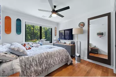 11 Marquette Rd, Montclair, NJ 07043 - Photo 29