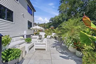 11 Marquette Rd, Montclair, NJ 07043 - Photo 37