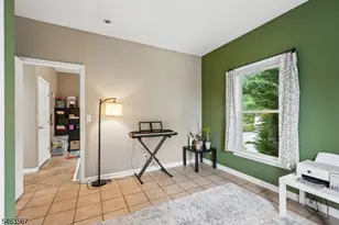 9 Inwood Terrace, Fairfield, NJ 07004 - Photo 21