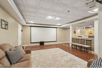 9 Inwood Ter, Fairfield, NJ 07004 - Photo 37