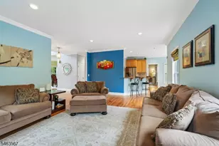 9 Inwood Terrace, Fairfield, NJ 07004 - Photo 13