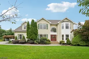 9 Inwood Terrace, Fairfield, NJ 07004 - Photo 1