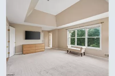 9 Inwood Ter, Fairfield, NJ 07004 - Photo 23