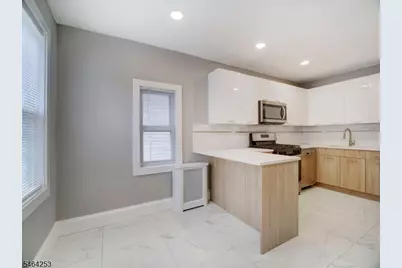76 Mission St, Montclair Twp., NJ 07042 - Photo 11