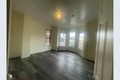 286 Broadway, Paterson, NJ 07501 - Photo 9
