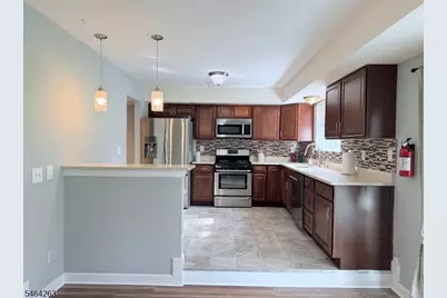 378 Hawkshead Way, Franklin Township, NJ 08873 - Photo 9