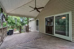 9 Mueller Ln, Franklin Township, NJ 07882 - Photo 33