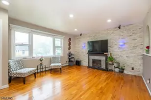 34 Meadow Ln, Clifton, NJ 07012 - Photo 3