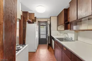 71 E 3rd St, Bayonne, NJ 07002 - Photo 13