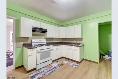 144 Steuben St, East Orange, NJ 07018 - Photo 9