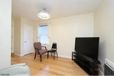 133 Hillcrest Ave, Plainfield, NJ 07062 - Photo 13