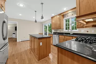 69 Brookside Rd, Randolph Township, NJ 07869 - Photo 9