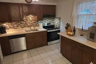 568 Stanley Pl, Mount Arlington, NJ 07850 - Photo 7