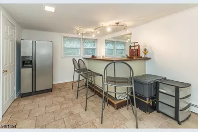 568 Stanley Pl, Mount Arlington, NJ 07850 - Photo 9