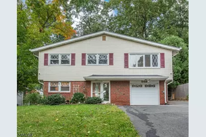 568 Stanley Pl, Mount Arlington, NJ 07850 - Photo 1